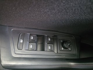 Volkswagen T-Roc Life 2,0TDI DSG Navi/LED/Alu/ACC/Parkas.  ** - foto 17