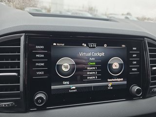 Skoda Karoq Sportline 1,5TSI DSG 4*J.Gar/Pano/aAHK/Matrix/Navi    ** - foto 35