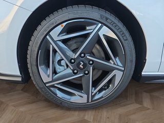 Hyundai i30 Kombi N-Line 1.5 T-GDI 7DCT Voll-LED/Navi/Winterp. - foto 11