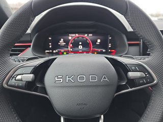 Skoda Kamiq Monte Carlo 1,5TSI DSG 4*J.Gar/AHK/18*Alu/el.Klappe  ** - bilder 21