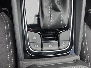 Skoda Karoq Sportline 1,5TSI DSG 4*J.Gar/aAHK/Matrix/Navi  ** - bilder 22