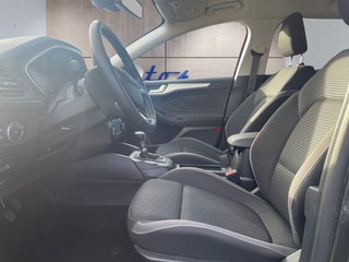 Ford Focus 1.5 EcoBoost Cool&Connect  LED/Navi/Winterpaket - foto 4