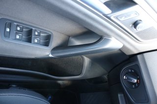 Volkswagen Golf VII Sportsvan 1.4 TSI DSG Navi/Xenon/Sitzh./Temp. - bilder 10