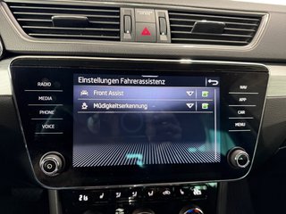 Skoda Superb Combi 1,5TSI DSG Navi/Kamera/el.Klappe/Kessy         ** - bilder 37