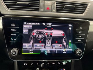 Skoda Superb Combi 1,5TSI DSG Navi/Kamera/el.Klappe/Kessy         ** - bilder 38