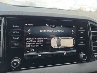 Skoda Karoq Sportline 1,5TSI DSG 4*J.Gar/Pano/aAHK/Matrix/Navi    ** - bilder 30