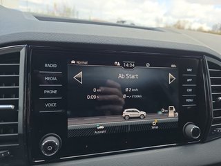 Skoda Karoq Sportline 1,5TSI DSG 4*J.Gar/Pano/aAHK/Matrix/Navi    ** - bilder 32