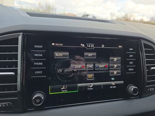 Skoda Karoq Sportline 1,5TSI DSG 4*J.Gar/Pano/aAHK/Matrix/Navi    ** - bilder 42