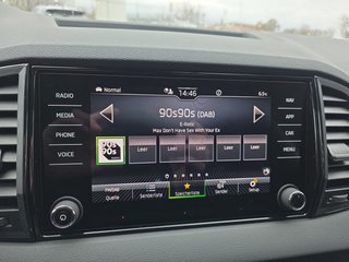 Skoda Karoq Sportline 2,0TSI DSG AHK/4*J.Gar/Navi/Matrix   ** - bilder 25