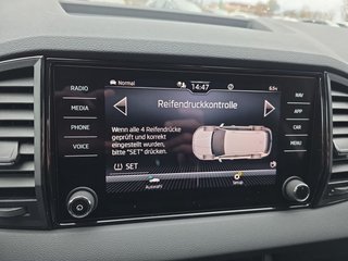 Skoda Karoq Sportline 2,0TSI DSG AHK/4*J.Gar/Navi/Matrix   ** - bilder 35