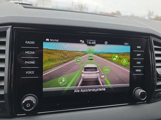 Skoda Karoq Sportline 2,0TSI DSG AHK/4*J.Gar/Navi/Matrix   ** - bilder 43