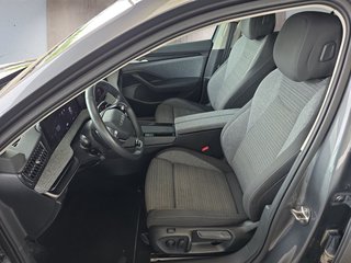 Skoda Superb Combi 2,0TDI DSG Navi/DCC/ACC/Kamera/Sitzhz.   ** - foto 4
