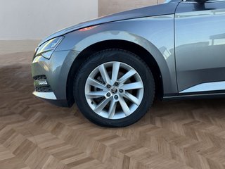Skoda Superb Combi 1,5TSI DSG Navi/Kamera/el.Klappe/Kessy         ** - bilder 11