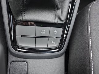 Skoda Kamiq Monte Carlo 1,5TSI DSG 4*J.Gar/AHK/18*Alu/el.Klappe  ** - bilder 24