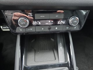 Skoda Kamiq Monte Carlo 1,5TSI DSG 4*J.Gar/AHK/18*Alu/el.Klappe  ** - bilder 25