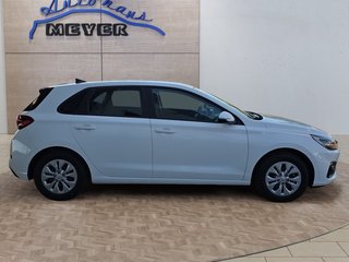 Hyundai i30 1.0T-GDI 115PS Voll-LED/Navi/Kamera/Winterp.  ** - foto 1