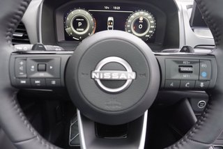 Nissan Qashqai 1,3 DIG-T Xtronic Pano/LED/Navi/Kamera/Keyless  ** - bilder 12