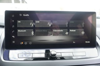 Nissan Qashqai 1,3 DIG-T Xtronic Pano/LED/Navi/Kamera/Keyless  ** - bilder 27