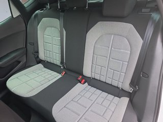 SEAT Arona FR 1,5TSI DSG aAHK/LED/ACC/Kamera/Winterp.  ** - bilder 8