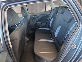 Skoda Kamiq Selection 1,5TSI DSG Kamera/LED/Kessy/Winterp.  ** - bilder 10