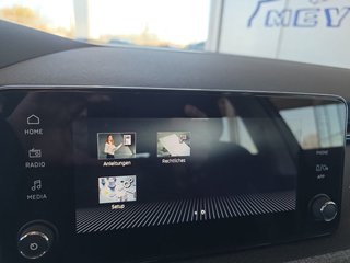 Skoda Kamiq Selection 1,5TSI DSG Kamera/LED/Kessy/Winterp.  ** - bilder 30