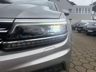 Volkswagen Tiguan 2.0TSI Highline 4Motion DSG LED/Navi/Standhzg./HU-Display - foto 31