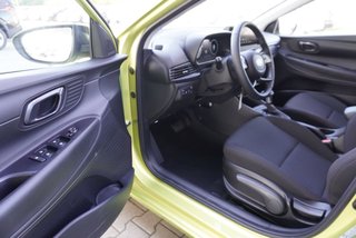 Hyundai i20 1.0 T-GDI 7DCT Voll-LED/Navi/Kamera/Alu/Pdc  ** - bilder 3
