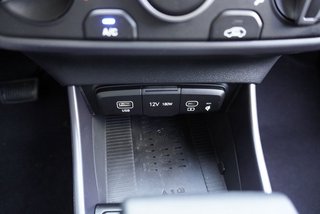 Hyundai i20 1.0 T-GDI 7DCT Voll-LED/Navi/Kamera/Alu/Pdc  ** - bilder 21