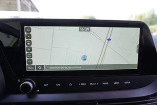 Hyundai i20 1.0 T-GDI 7DCT Voll-LED/Navi/Kamera/Alu/Pdc  ** - bilder 23