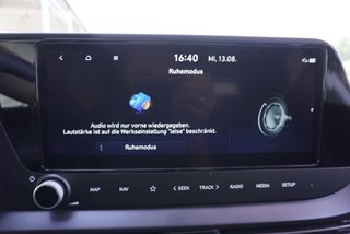 Hyundai i20 1.0 T-GDI 7DCT Voll-LED/Navi/Kamera/Alu/Pdc  ** - bilder 41
