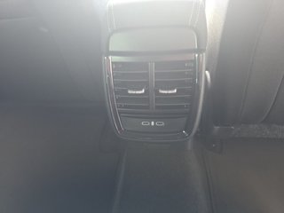 Skoda Kamiq Selection 1,0TSI 115PS Kessy/Kamera/Temp/2-Z.Klimaaut.  ** - foto 15