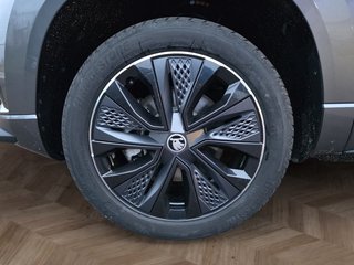 Skoda Karoq Sportline 1,5TSI DSG aAHK/Matrix/Kessy/Winterp.    ** - bilder 11