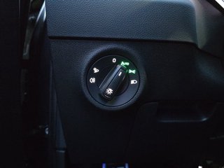 Skoda Karoq Sportline 1,5TSI DSG aAHK/Matrix/Kessy/Winterp.    ** - bilder 21