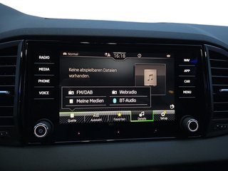 Skoda Karoq Sportline 1,5TSI DSG aAHK/Matrix/Kessy/Winterp.    ** - bilder 26