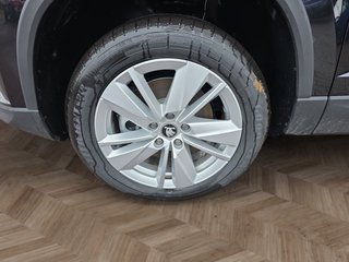 Skoda Karoq 1,5TSI DSG aAHK/Navi/Kamera/LED/ACC/Winterp.   ** - foto 11