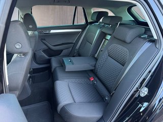 Skoda Superb Combi 1,5TSI DSG Navi/Kamera/el.Klappe/Kessy - bilder 10