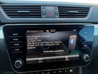 Skoda Superb Combi 1,5TSI DSG Navi/Kamera/el.Klappe/Kessy - bilder 25