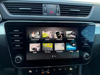 Skoda Superb Combi 1,5TSI DSG Navi/Kamera/el.Klappe/Kessy - bilder 35