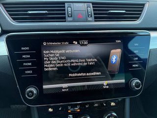 Skoda Superb Combi 1,5TSI DSG Navi/Kamera/el.Klappe/Kessy - bilder 42