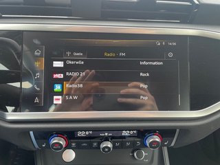 Audi Q3 35 1,5TFSI basis  AHK/LED/Navi - bilder 14