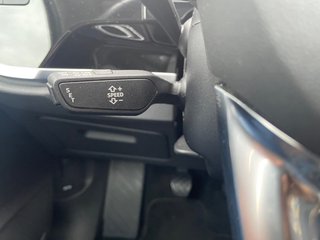 Audi Q3 35 1,5TFSI basis  AHK/LED/Navi - bilder 17