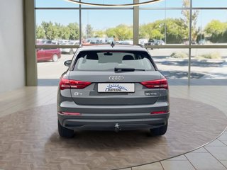 Audi Q3 35 1,5TFSI basis  AHK/LED/Navi - bilder 4