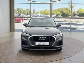 Audi Q3 35 1,5TFSI basis  AHK/LED/Navi - bilder 3