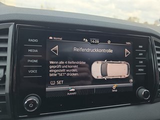 Skoda Karoq Sportline 2,0TDI DSG 4*J.Gar/Pano/aAHK/Matrix/Navi    ** - bilder 31