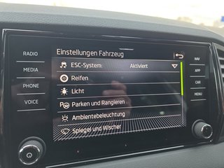 Skoda Karoq Sportline 2,0TDI DSG 4*J.Gar/Pano/aAHK/Matrix/Navi    ** - bilder 35