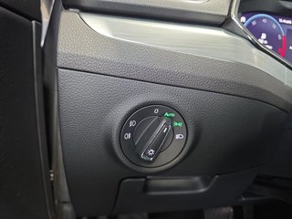 Skoda Superb Combi 1,5TSI DSG Navi/Kamera/el.Klappe/Kessy         ** - bilder 16