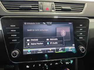 Skoda Superb Combi 1,5TSI DSG Navi/Kamera/el.Klappe/Kessy         ** - bilder 22