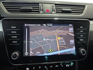 Skoda Superb Combi 1,5TSI DSG Navi/Kamera/el.Klappe/Kessy         ** - bilder 24