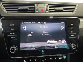 Skoda Superb Combi 1,5TSI DSG Navi/Kamera/el.Klappe/Kessy         ** - bilder 28