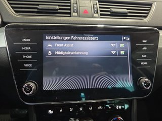 Skoda Superb Combi 1,5TSI DSG Navi/Kamera/el.Klappe/Kessy         ** - bilder 36